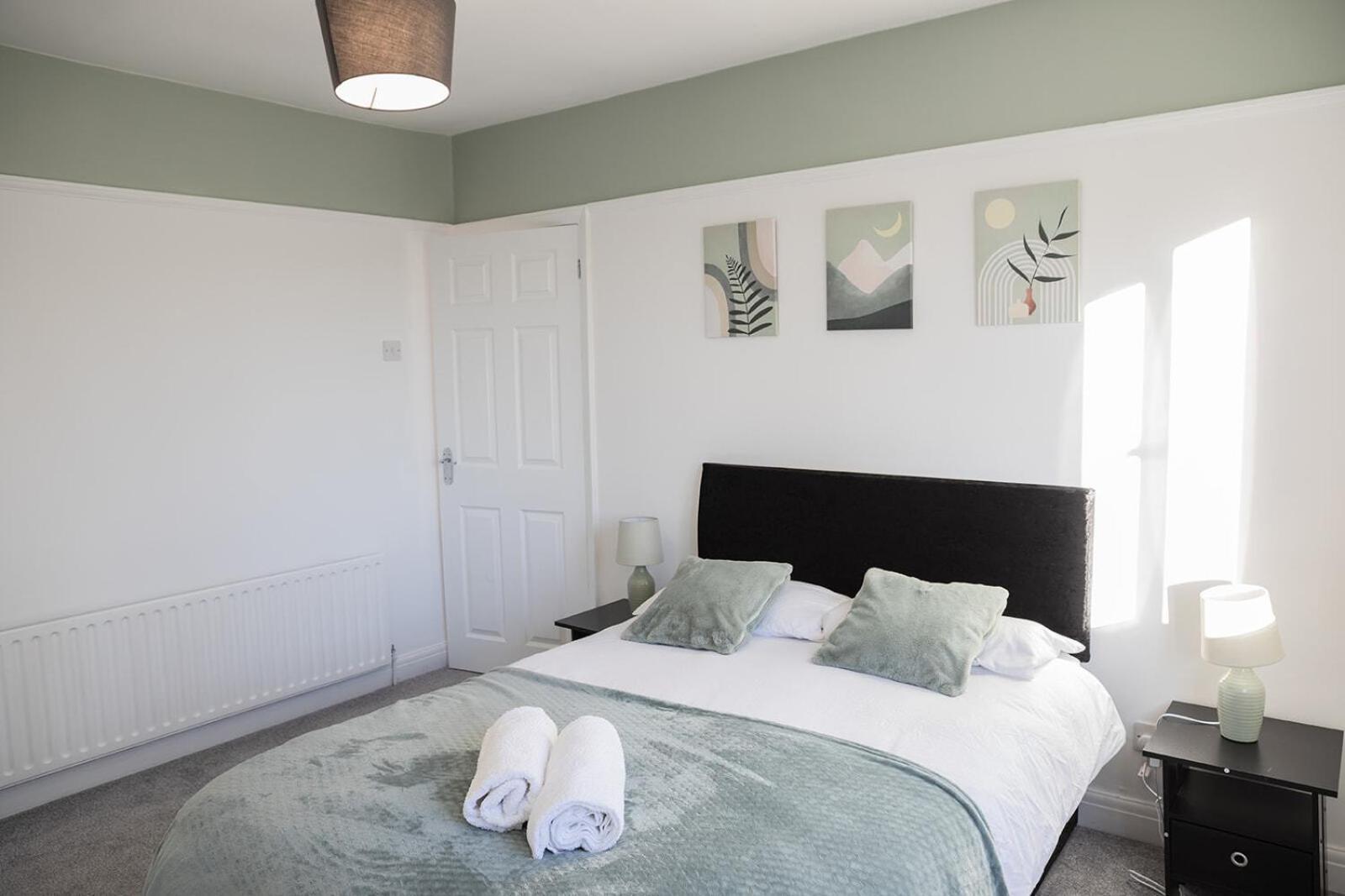 Lymer House - Stylish 3 Bedroom House In 伍尔弗汉普顿 外观 照片