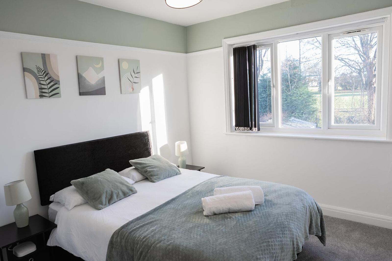Lymer House - Stylish 3 Bedroom House In 伍尔弗汉普顿 外观 照片