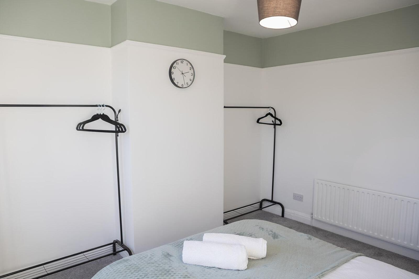 Lymer House - Stylish 3 Bedroom House In 伍尔弗汉普顿 外观 照片